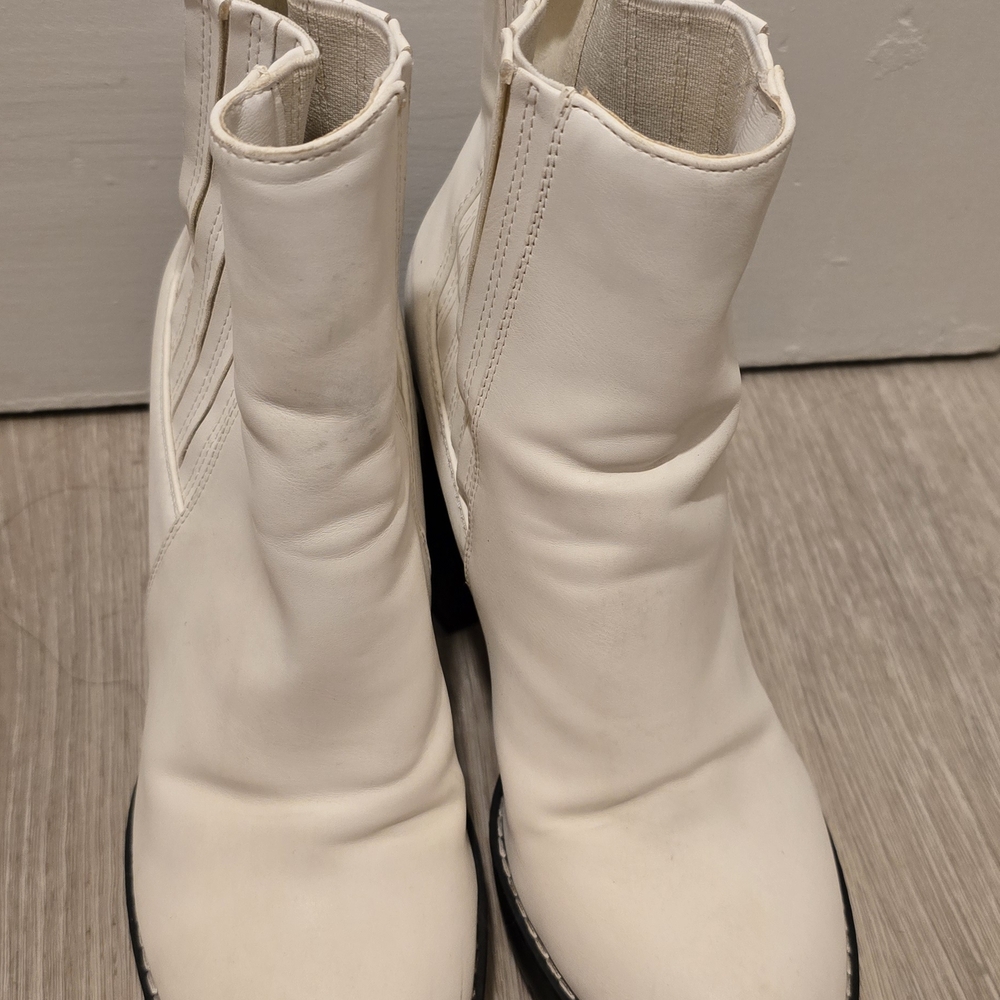 Forever 21 Cream Ankle Boots